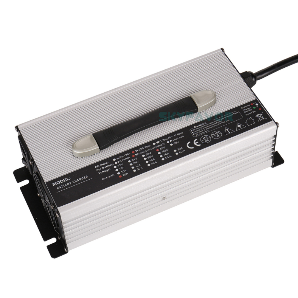 Professional Intelligent 12V 50a Battery Charger Fast Automatic 12 Volt Lifepo4 Battery Charger 50A Amp for 12v Lifepo4 Battery