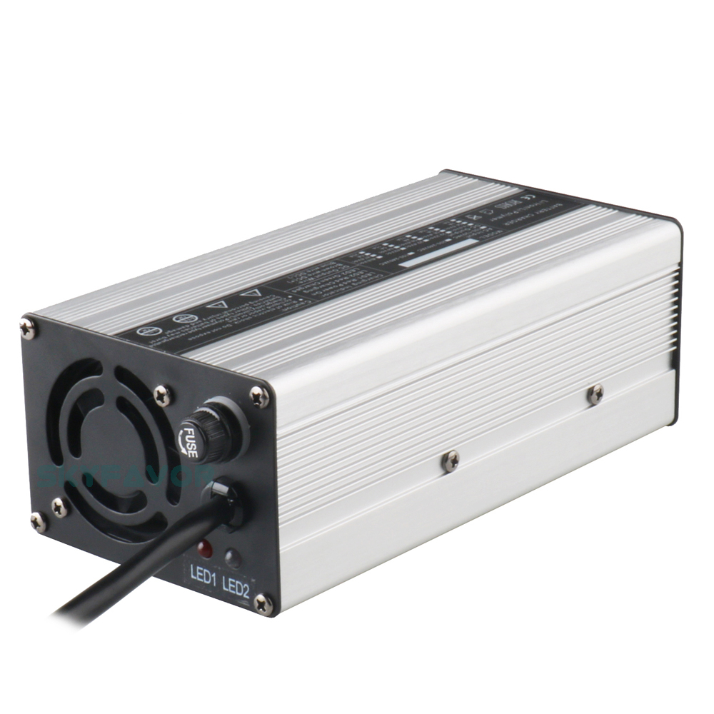 Good Safety 72V Batteries Charger 72V 4A Professional Custom Automatic 72 Volt Battery Charger for Lithium Lifepo4 Lead Acid Bat