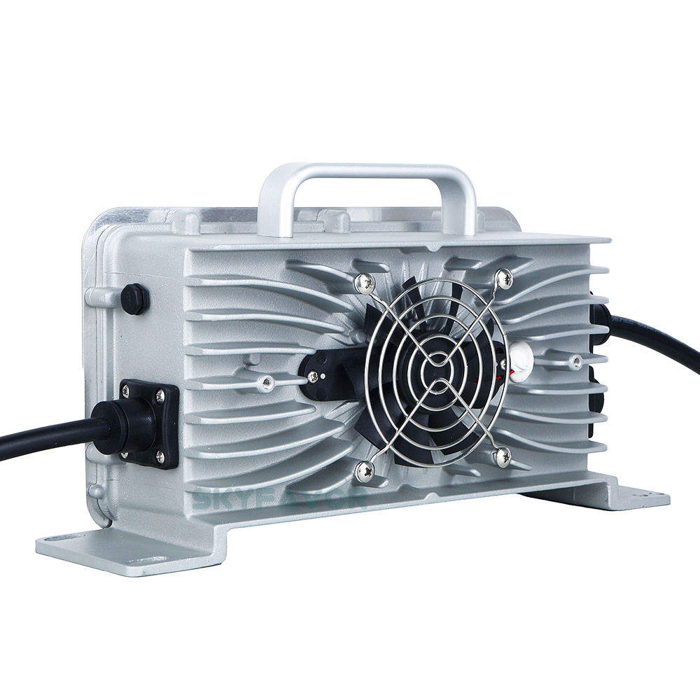 Professional IP67 Waterproof 72V Battery Charger 72V 10A Automatic Battery Charger for 72 Volt Li-ion Lifepo4 Lead Acid Battery