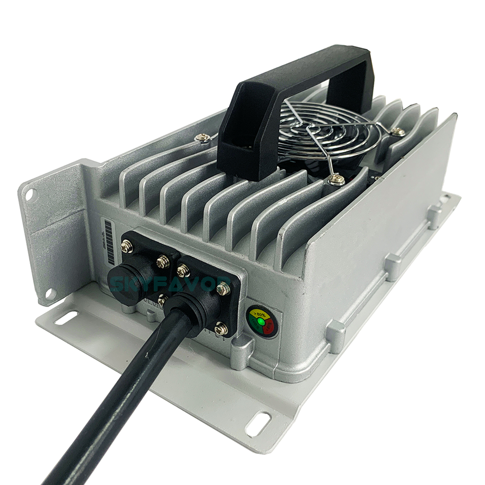 Professional Outdoor Waterproof Battery Charger 72V 15A Fast Smart Automatic on Board 72 Volt Batter Chargers Input 230Vac