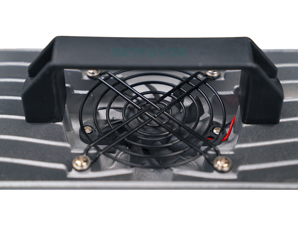 Professional 48V 10A Automatic Battery Charger Fast 16S Lifepo4 600W Output Power for 48 Volt Lifepo4 Batteries