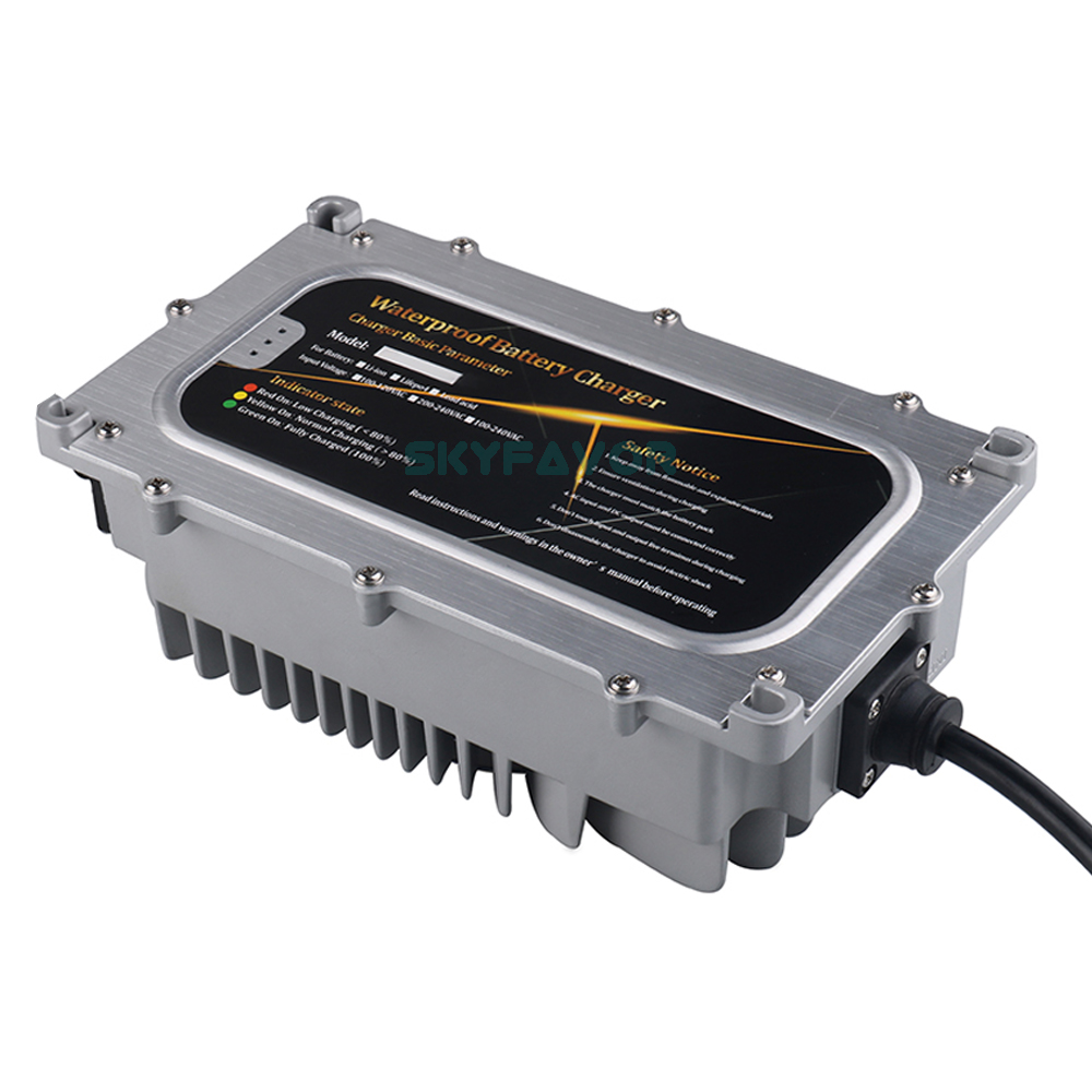 IP67 Waterproof 72V Battery Charger 72V 5A Custom Fast Outdoor Dustproof Waterproof Battery Chargers for 72 Volt Battery Pack