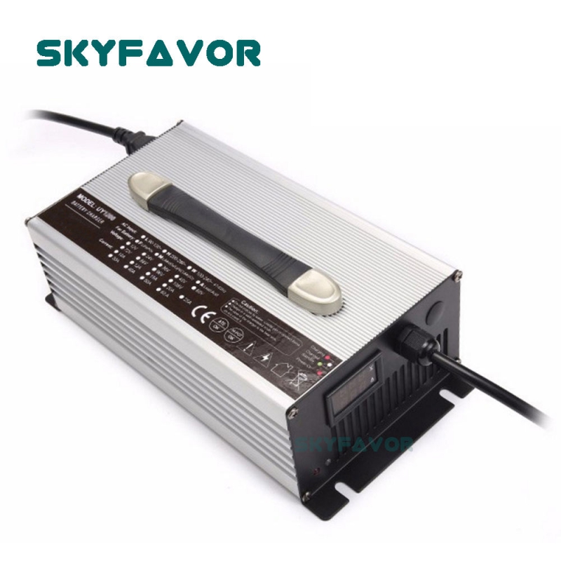 Professional Intelligent 12V 50a Battery Charger Fast Automatic 12 Volt Lifepo4 Battery Charger 50A Amp for 12v Lifepo4 Battery