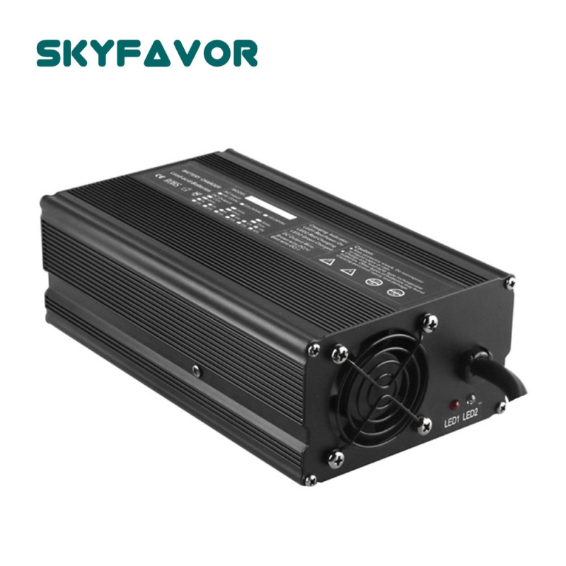 Automatic Smart 12V 25A Electric Power Supply Adapter 300W Output OTP/OVP/OCP Protected Ebike Lifepo4 Battery Charger DC Port